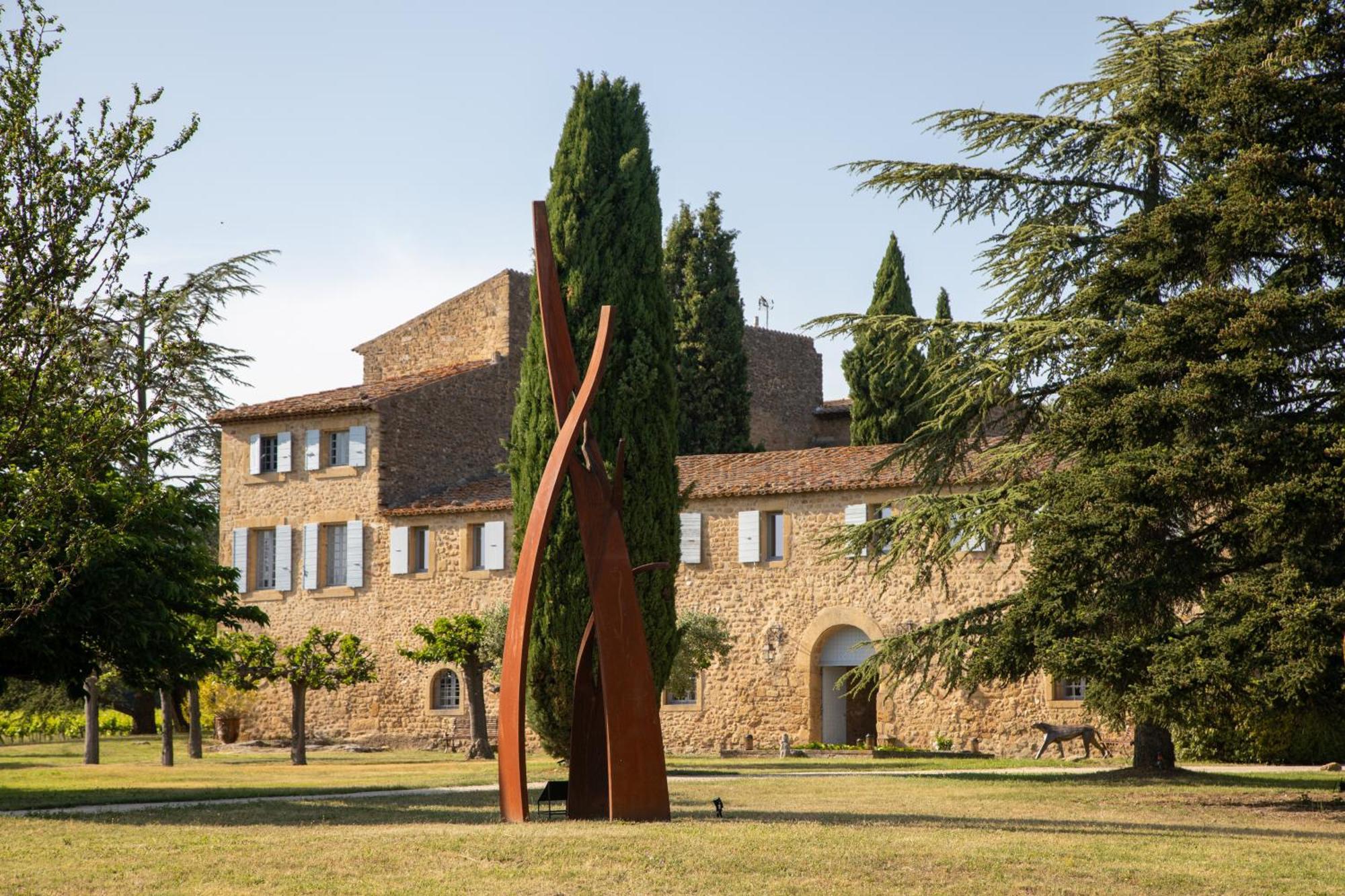 Chateau Saint-Pierre De Mejans Puyvert Exteriör bild